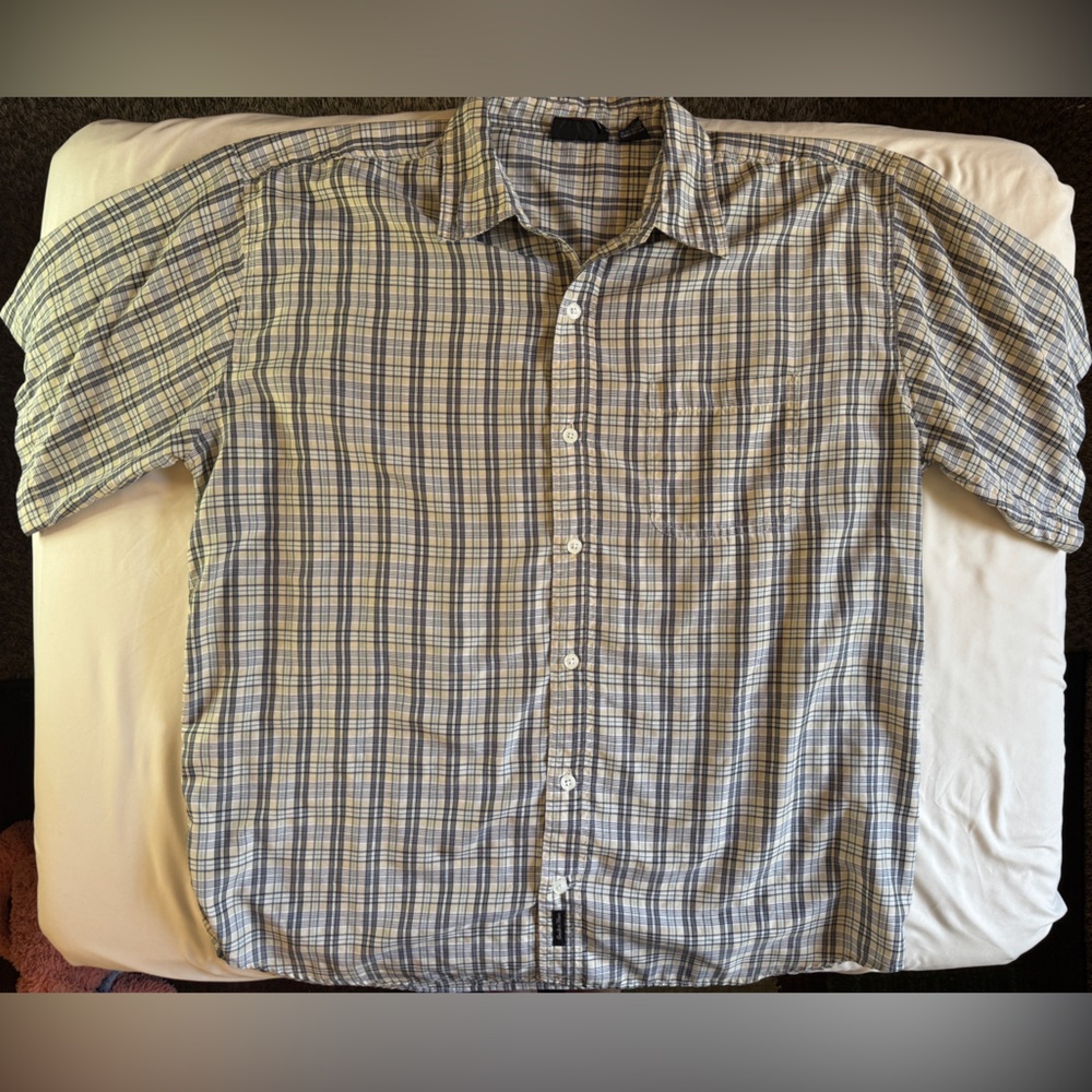 Anchor Blue Vintage Plaid Short Sleeve Button Up